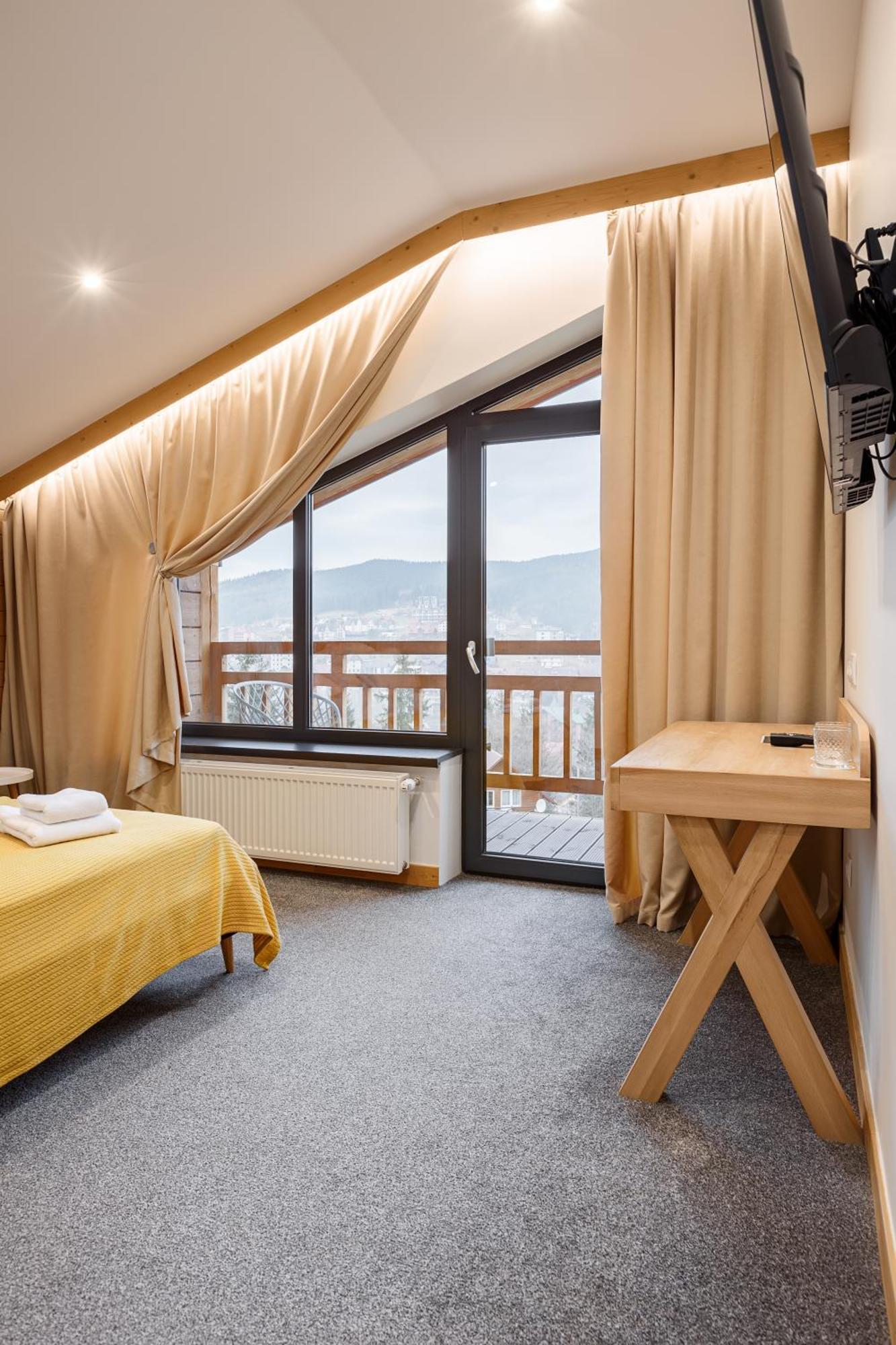 Yo Hotel Bukovel Room photo